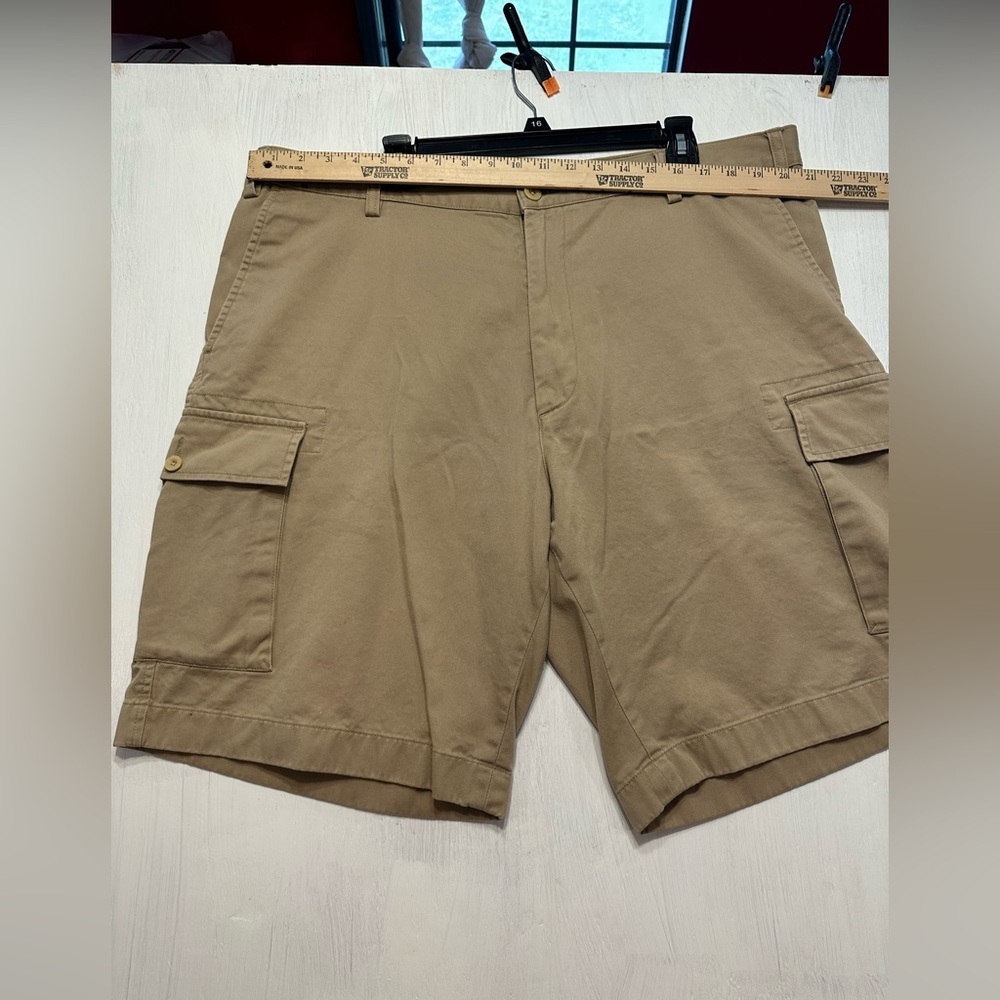 Nautica Clipper Cargo Shorts 42W Relax Fit Khaki Cotton Outdoor Pockets Casual - Picture 7 of 9